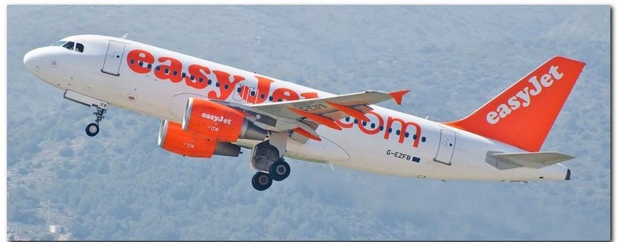 самолет EasyJet